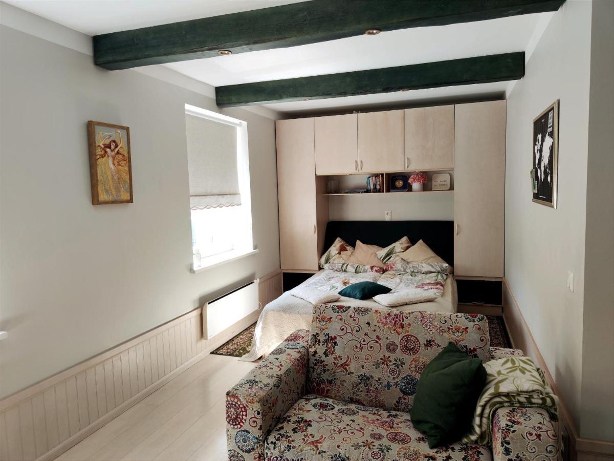 Arte Apartment Kuressaare Exterior photo
