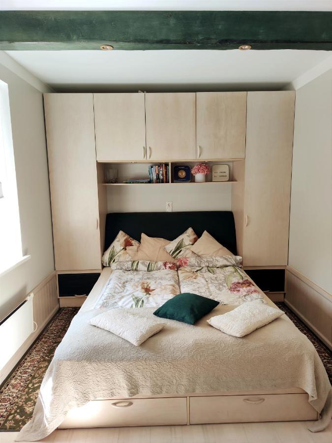 Arte Apartment Kuressaare Exterior photo